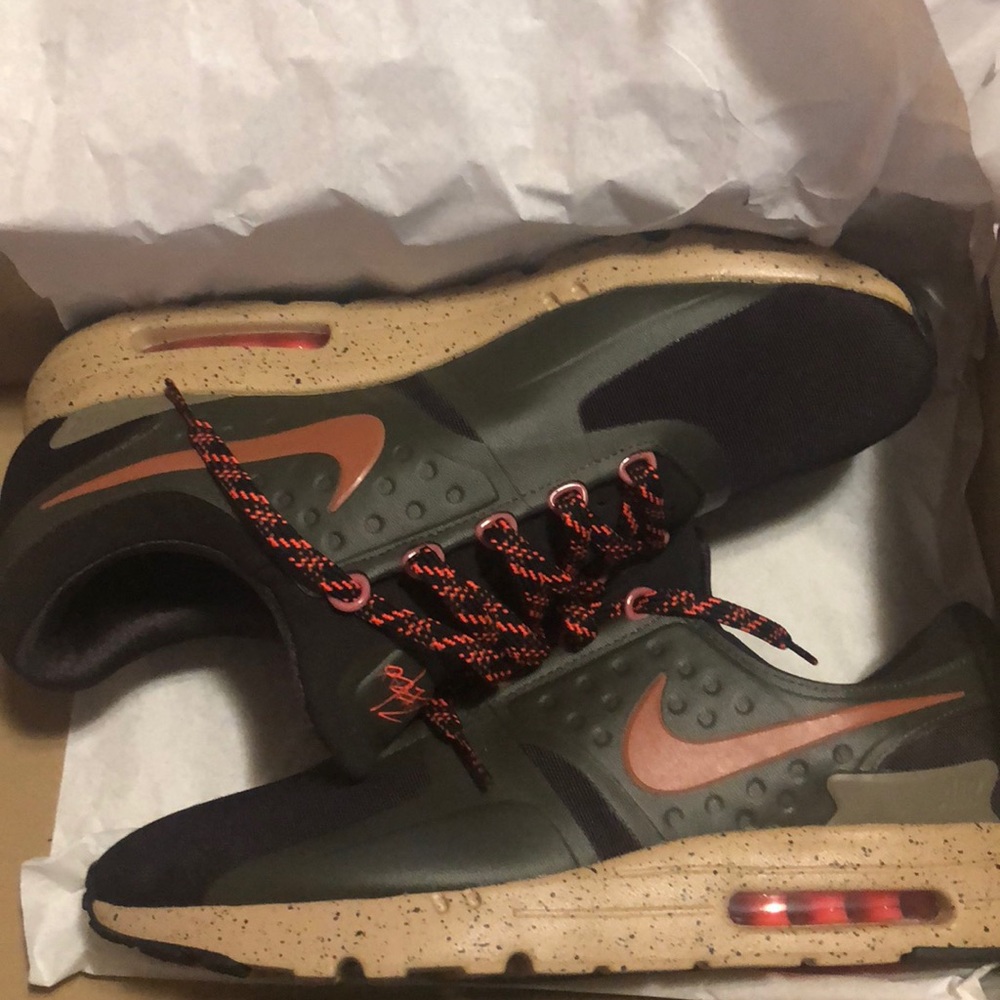 Nike Air Max Zero SE